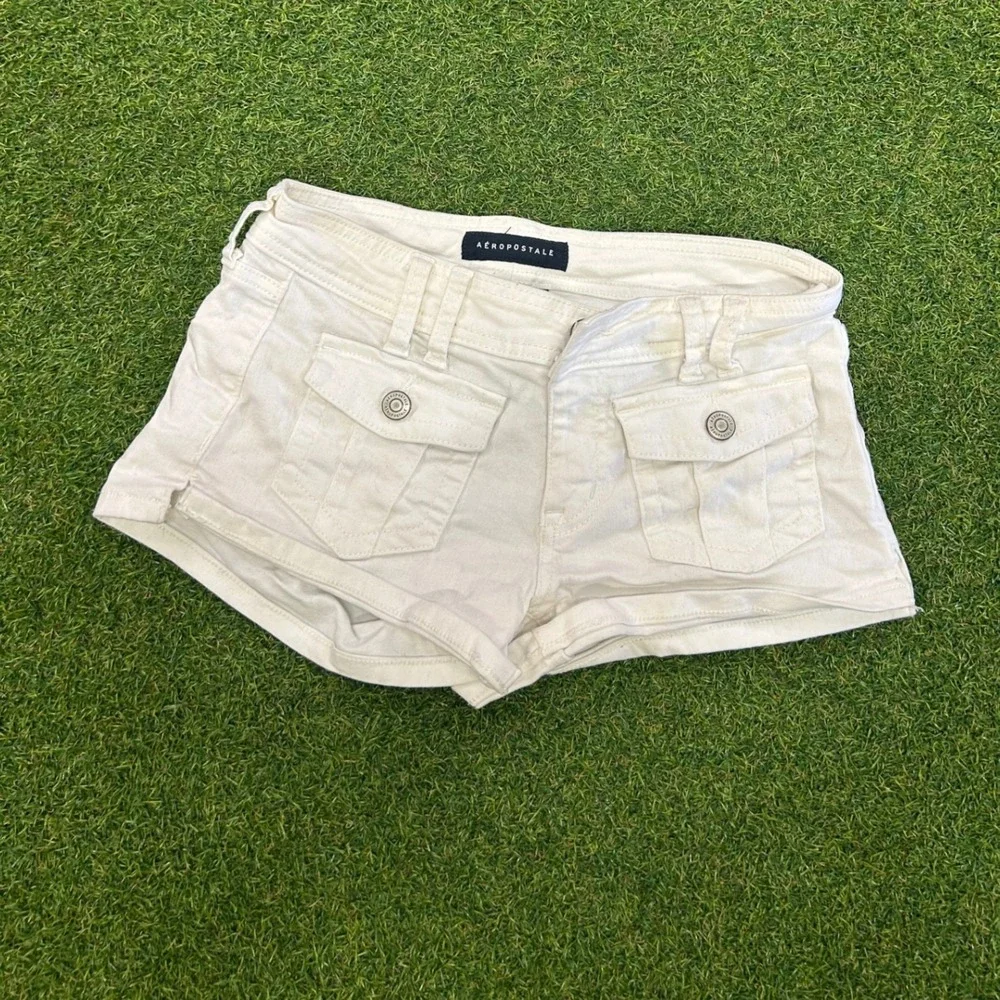 Aeropostale Womens White Low Rise Midi Cargo Denim Shorts Size 00 Stretch
